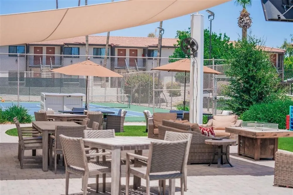 129 Fully Furnished, Amenities Galore Скоттсдейл